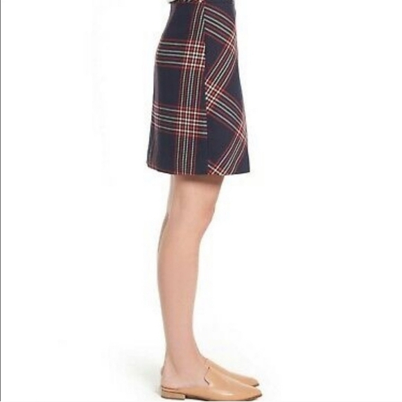 Halogen Navy & Red Plaid Jacquard A-Line Mini Skirt | Size 2P | Nordstrom - Picture 5 of 16